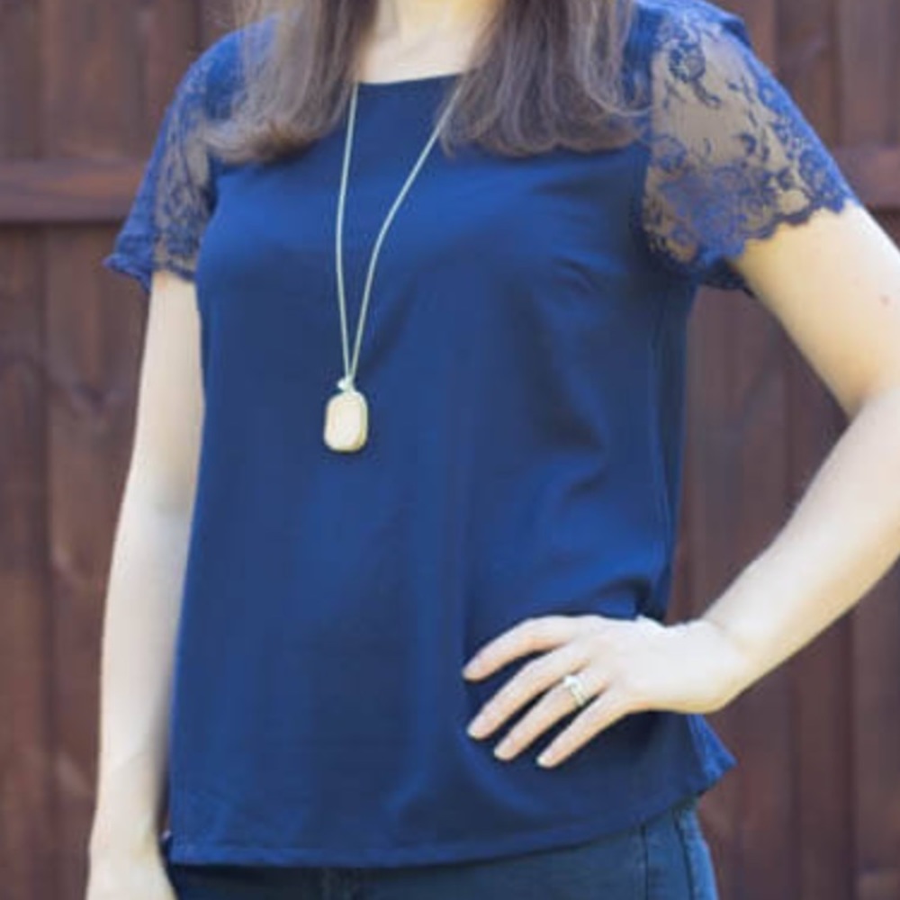 Stitch Fix Lace sleeve top